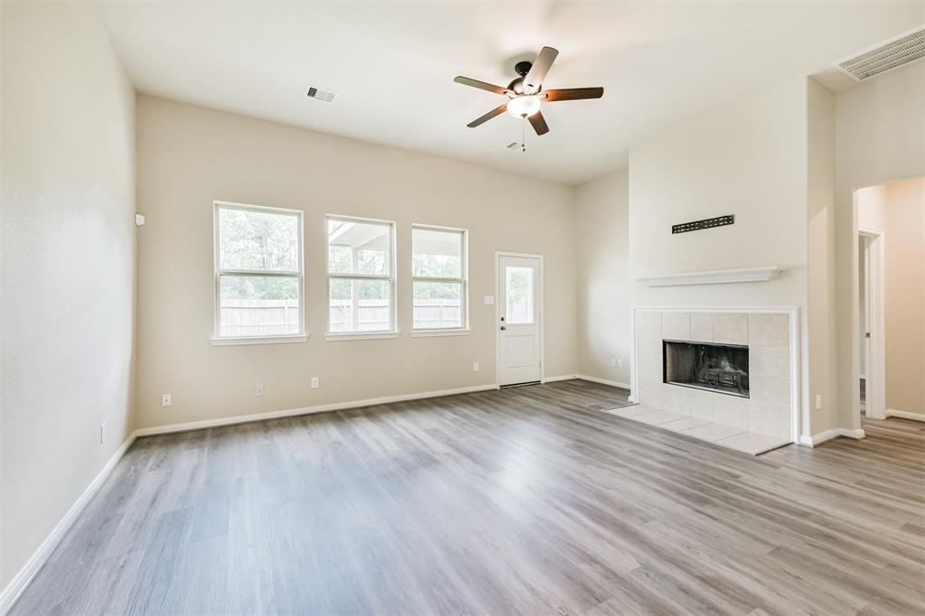 Houston, Texas 77014, United States, 4 Bedrooms Bedrooms, ,3 BathroomsBathrooms,Residential,Active,132429