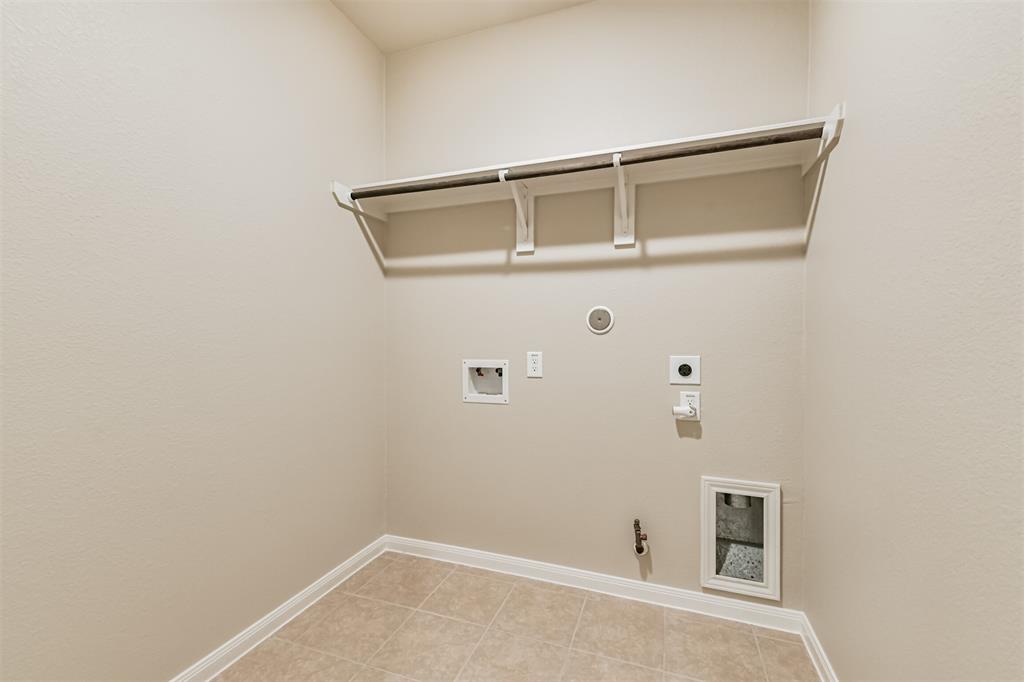 Houston, Texas 77014, United States, 4 Bedrooms Bedrooms, ,3 BathroomsBathrooms,Residential,Active,132429