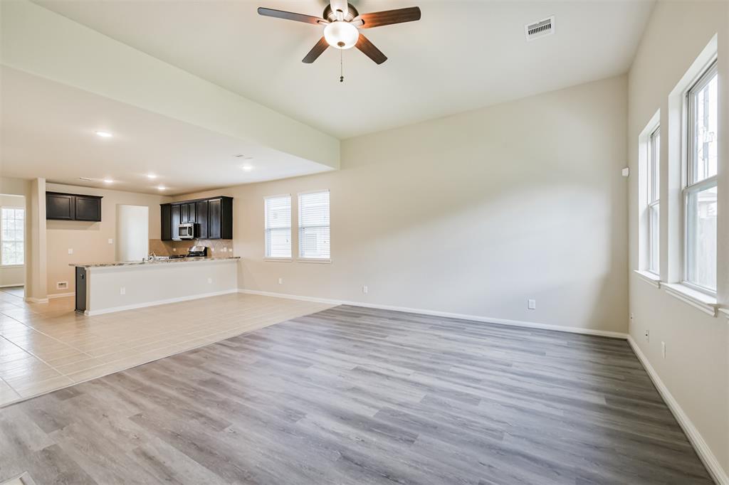 Houston, Texas 77014, United States, 4 Bedrooms Bedrooms, ,3 BathroomsBathrooms,Residential,Active,132429