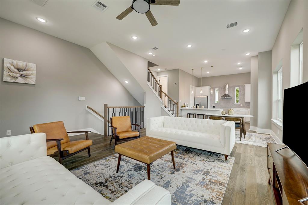 1411 W 23rd Street, Houston, Texas image 2