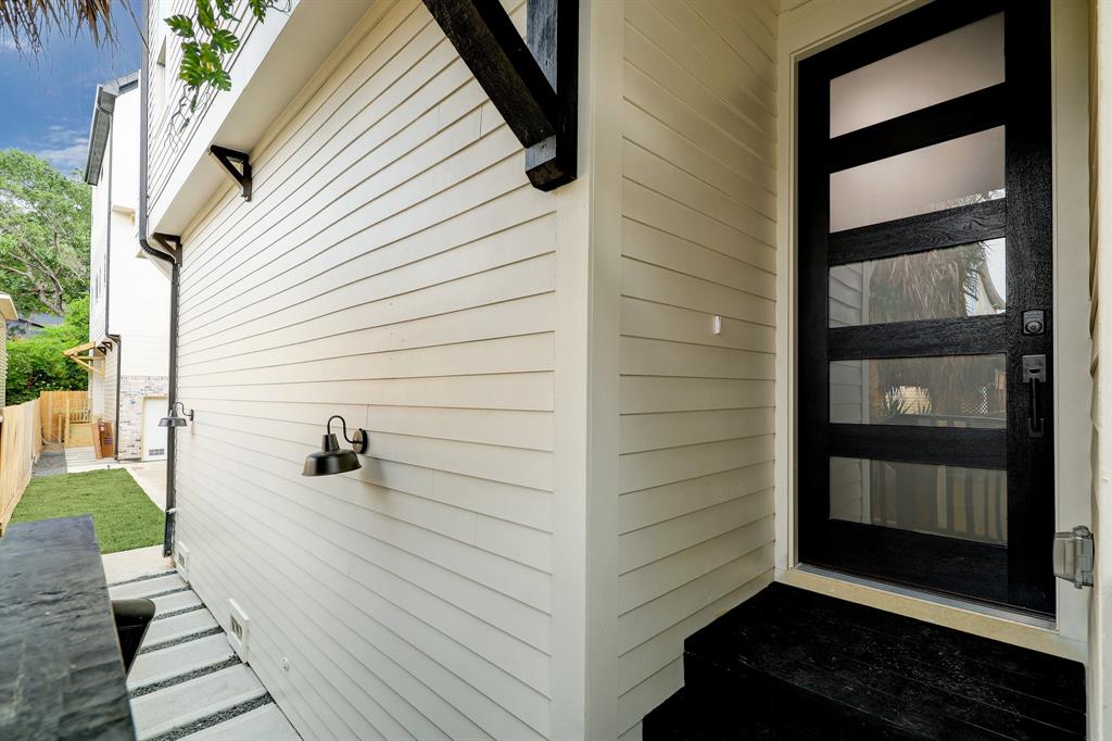 1411 W 23rd Street, Houston, Texas image 6