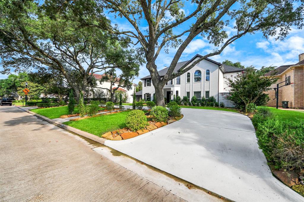 1255 Sugar Creek Boulevard