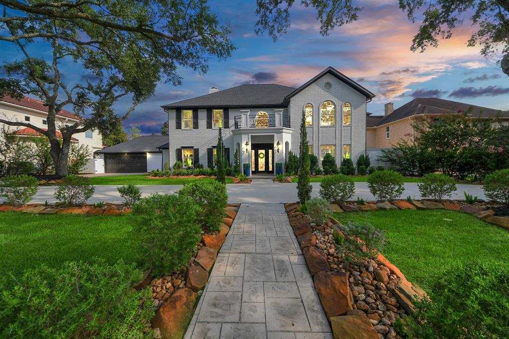 1255 Sugar Creek Boulevard