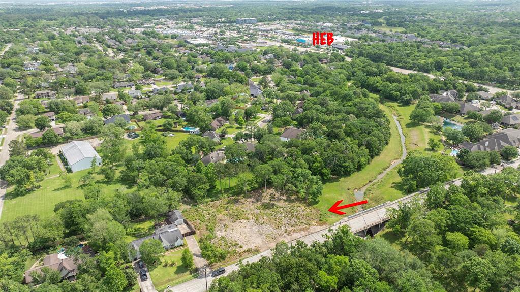 1405 Greenbriar Drive, Friendswood, Texas image 5