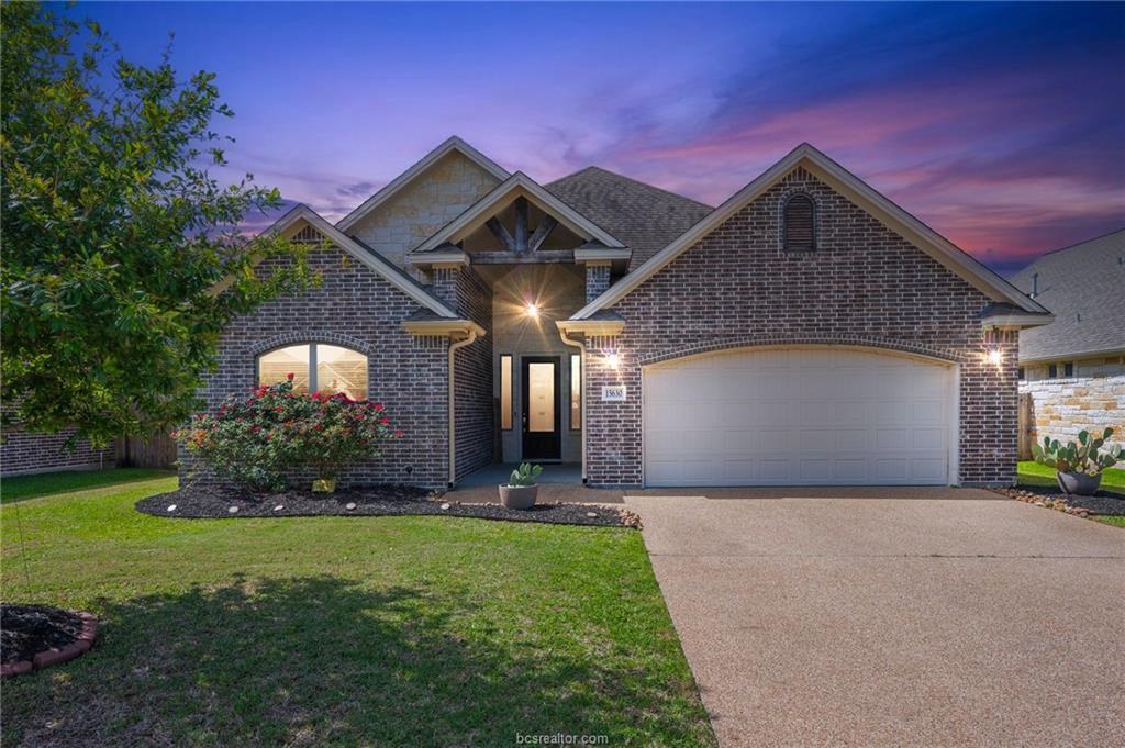 15630 Shady Brook Lane, College Station, Texas image 1
