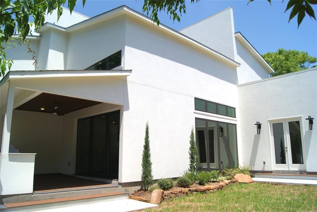 2214 Hewitt Drive, Houston, Texas image 11