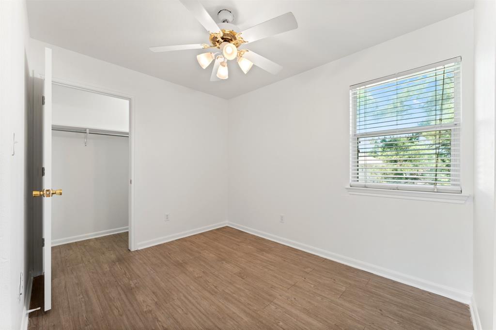 235 Doncaster Street, Conroe, Texas image 25