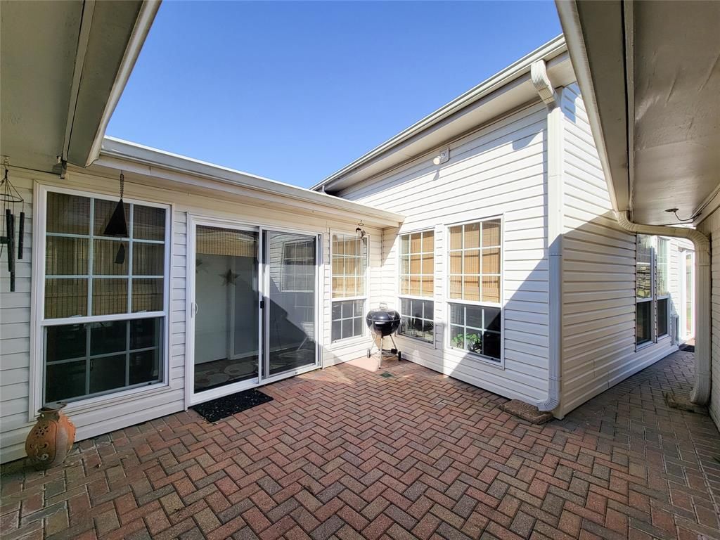 listing image 42
