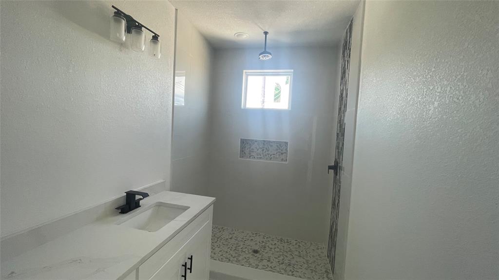 9316 Waller Street, Houston, Texas image 11