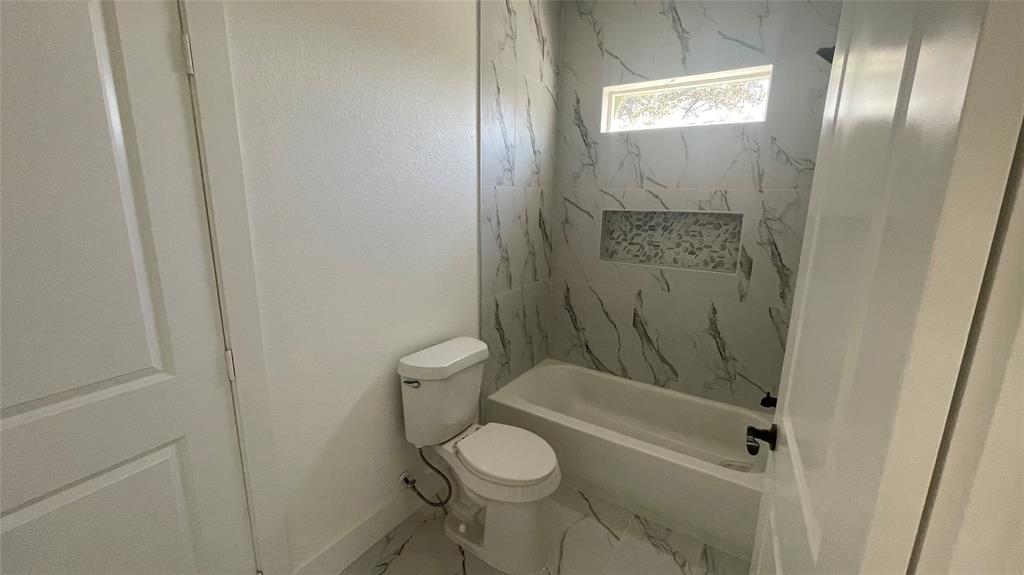 9316 Waller Street, Houston, Texas image 8
