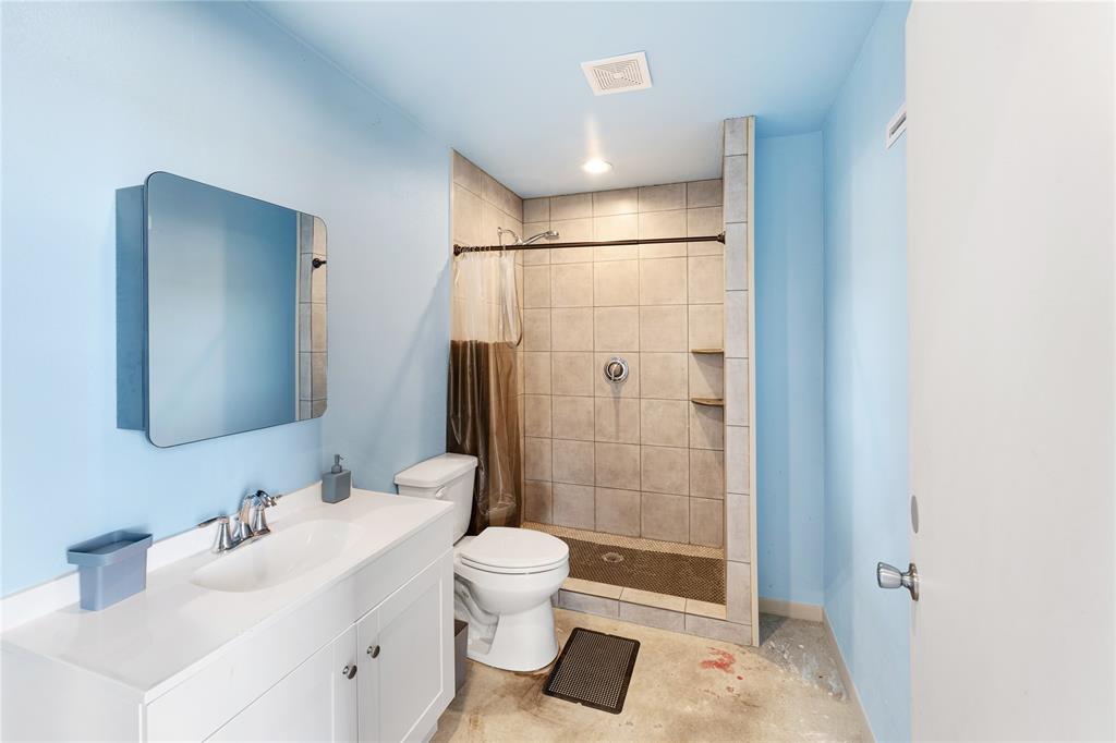 3021 W Fm 1093 Road, Wallis, Texas image 42