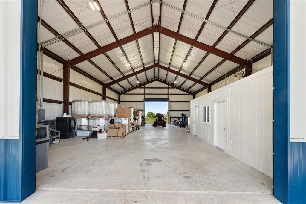 3021 W Fm 1093 Road, Wallis, Texas image 39