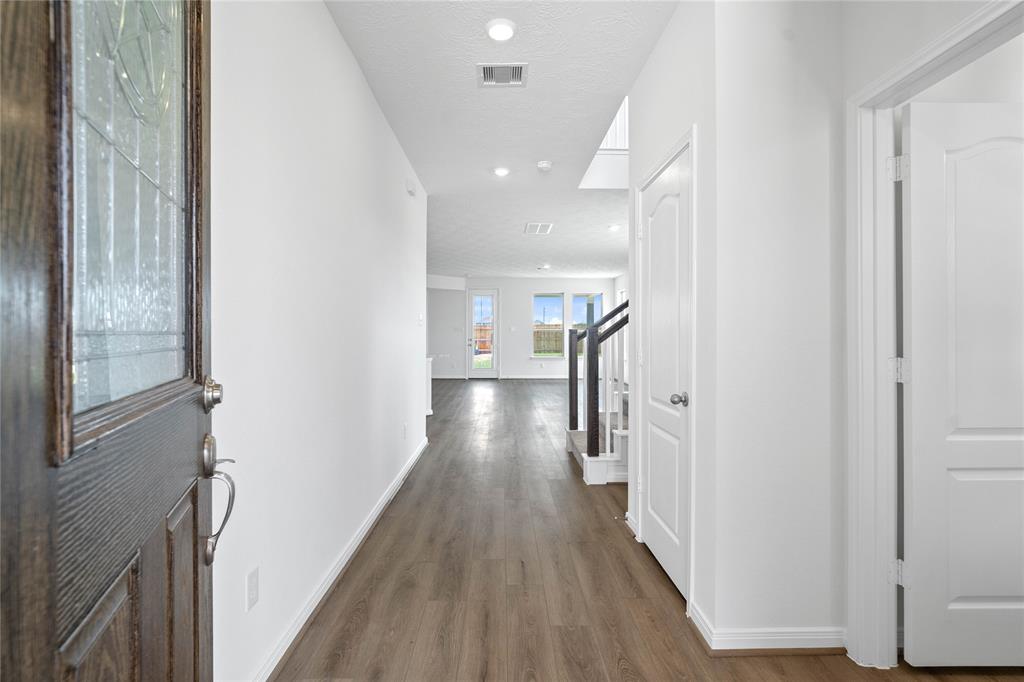 5619 Sanderling Circle