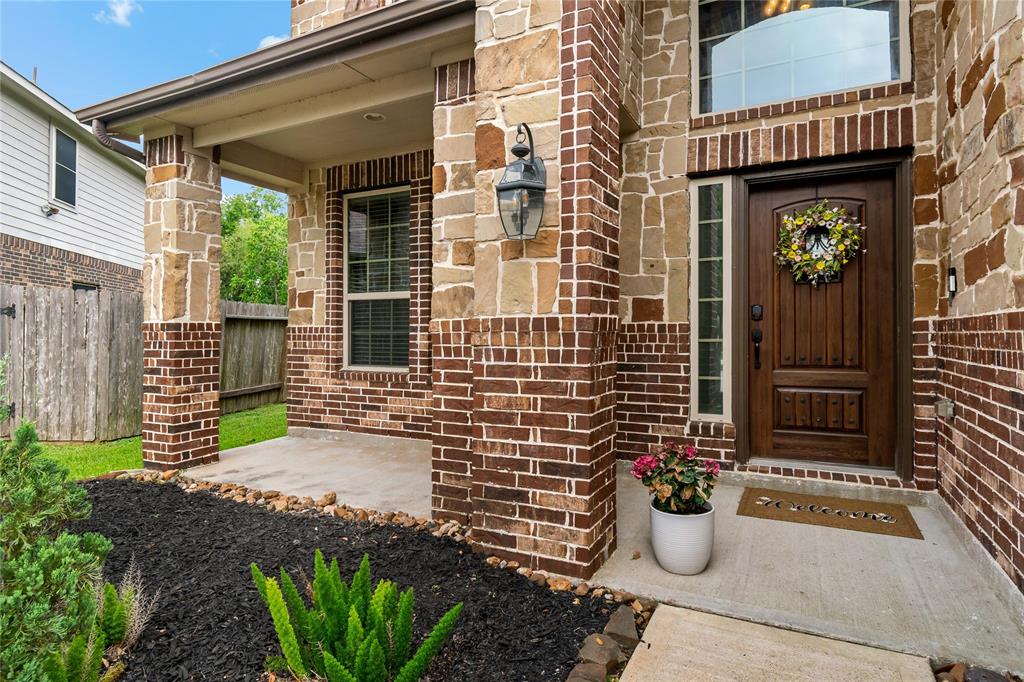 13102 Dover Bluff Drive, Rosharon, Texas image 2