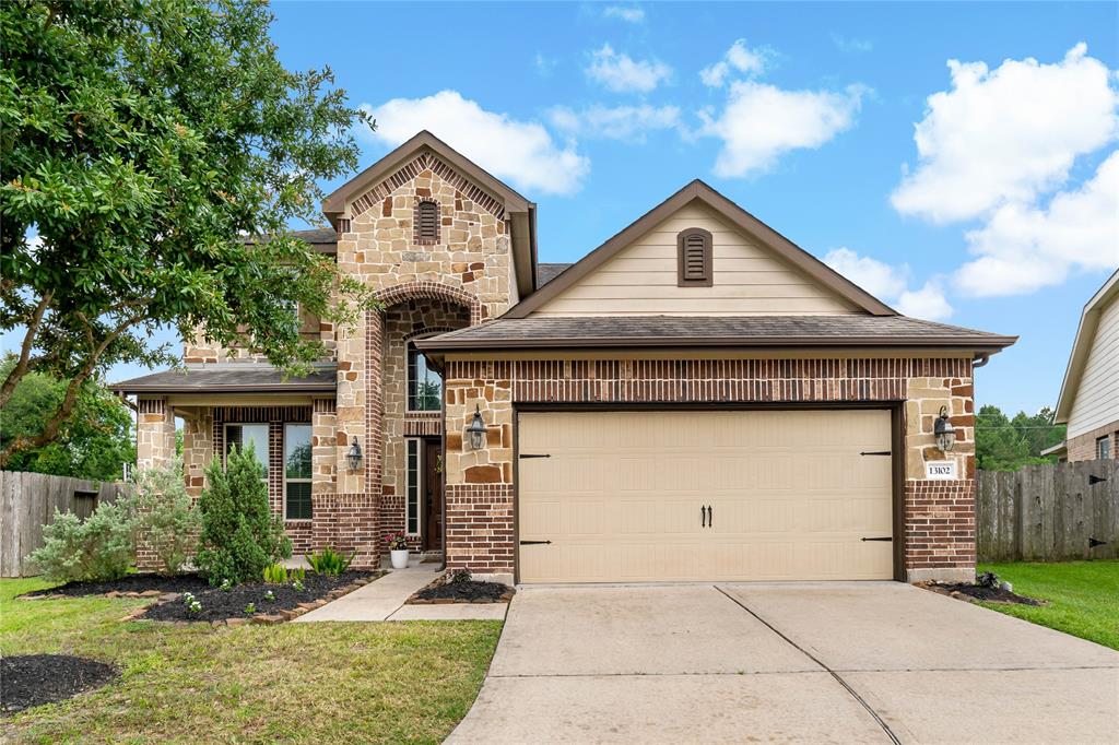 13102 Dover Bluff Drive, Rosharon, Texas image 1