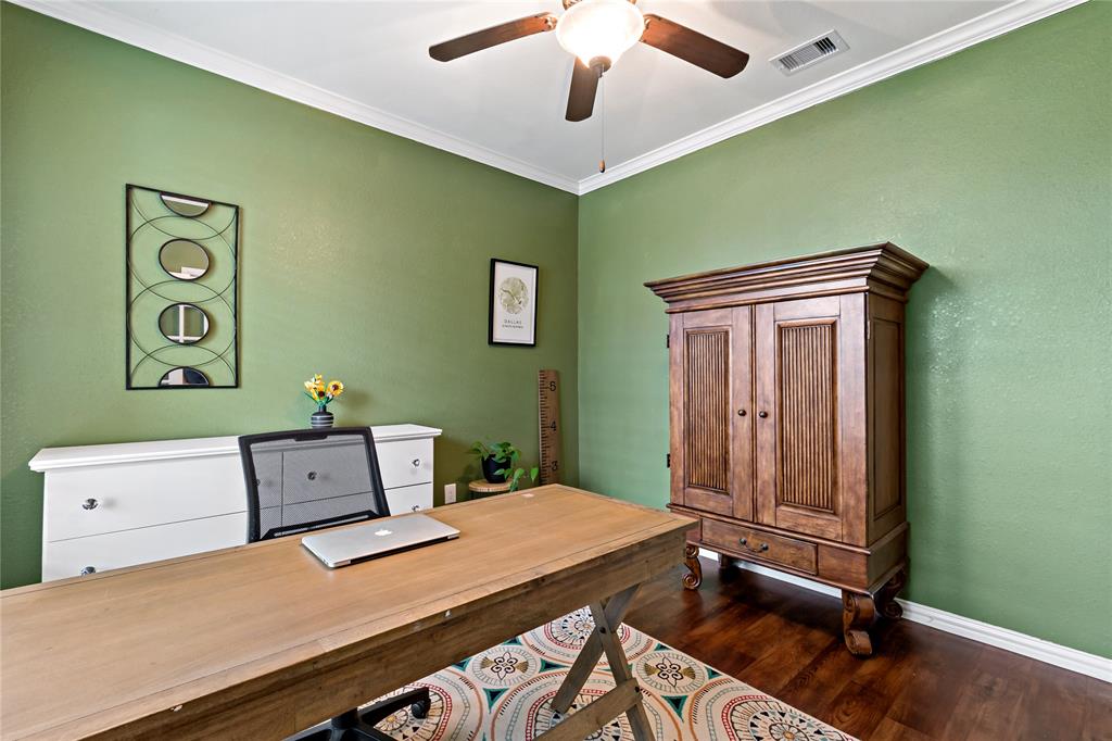 13102 Dover Bluff Drive, Rosharon, Texas image 3