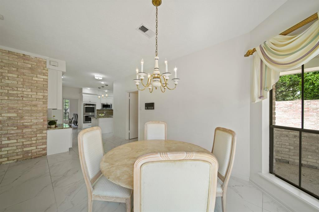 203 Laurel Springs Court, Sugar Land, Texas image 12