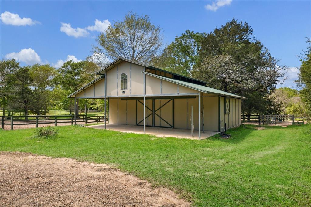 6925 S Sycamore Crossing Road, Bellville, Texas image 40