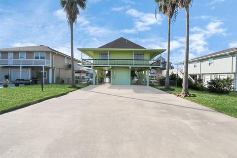 A home in Tiki Island