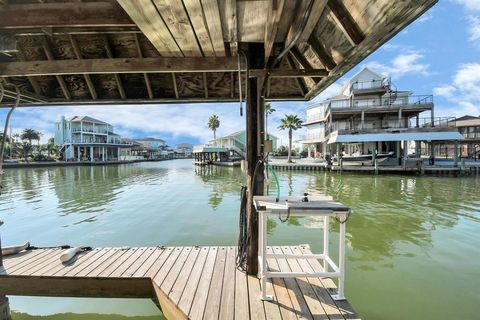 A home in Tiki Island