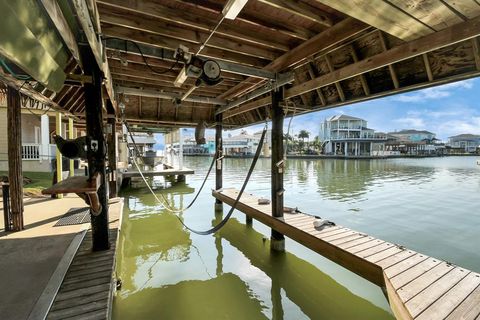 A home in Tiki Island