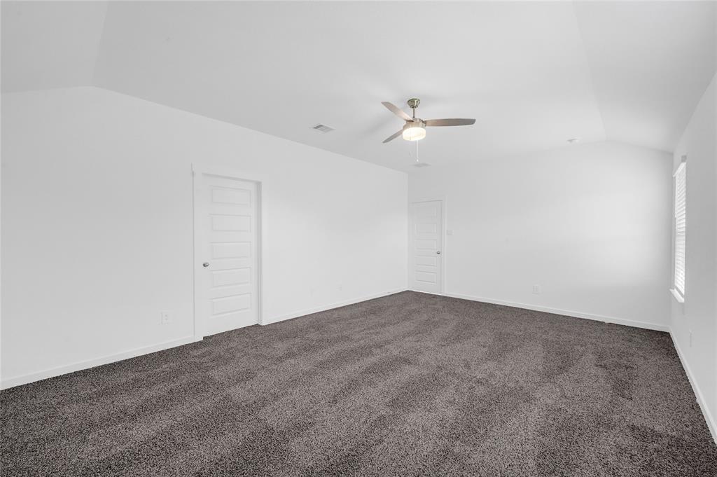 30923 Sherston Lake Loop, Fulshear, Texas image 14