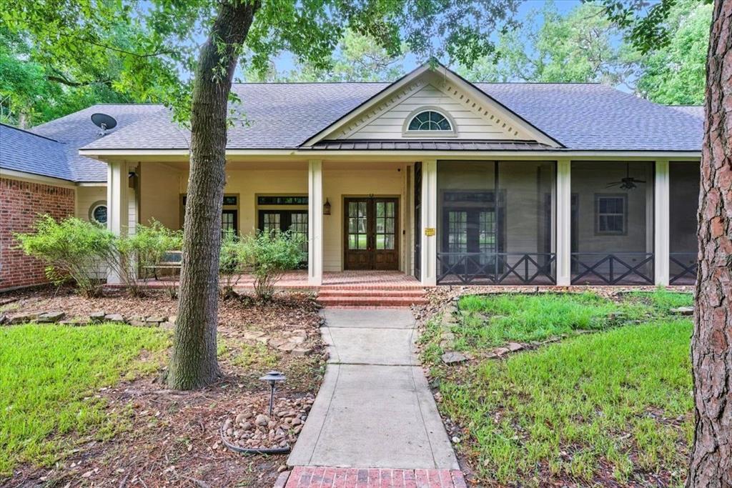 28822 Village Bend