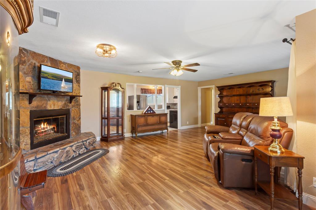 1518 14th Avenue, Texas City, Texas image 7