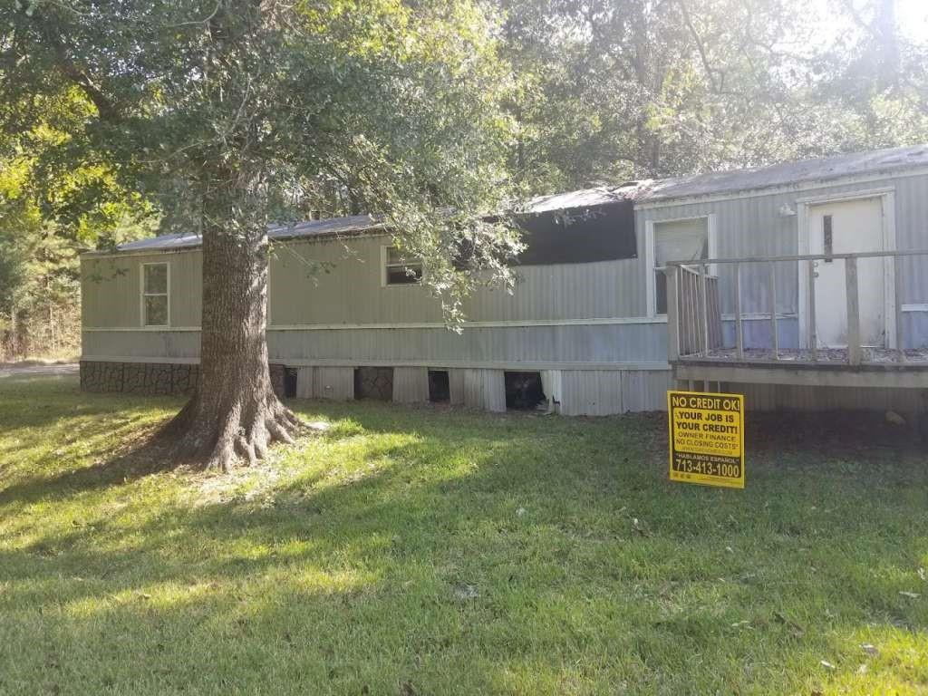 116 Trailwood Drive, Onalaska, Texas image 2