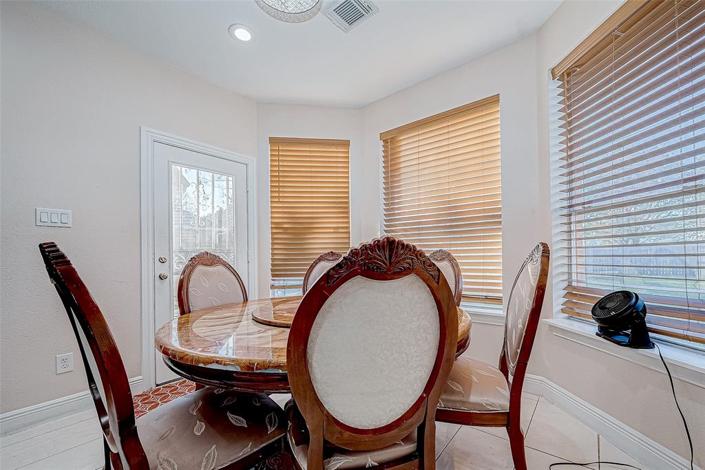 11322 Rock Bridge Lane, Sugar Land, Texas image 19