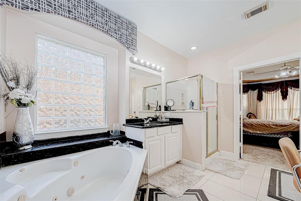 11322 Rock Bridge Lane, Sugar Land, Texas image 26