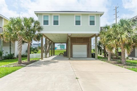 Single Family Residence in Galveston TX 25123 Sausalito Drive.jpg