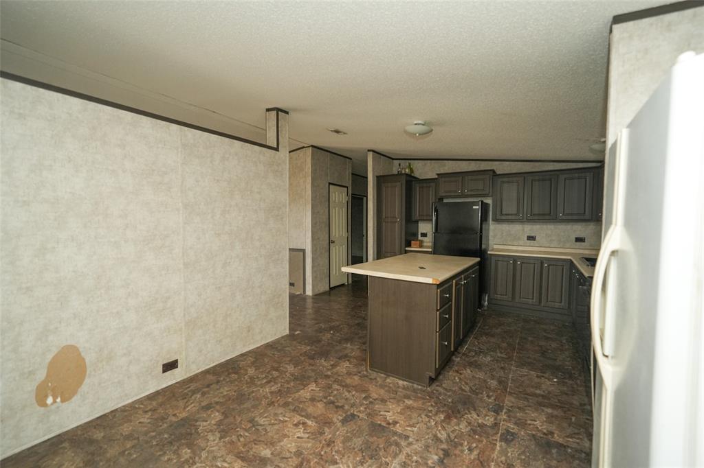 7966 Matthew Steven Drive, Conroe, Texas image 7