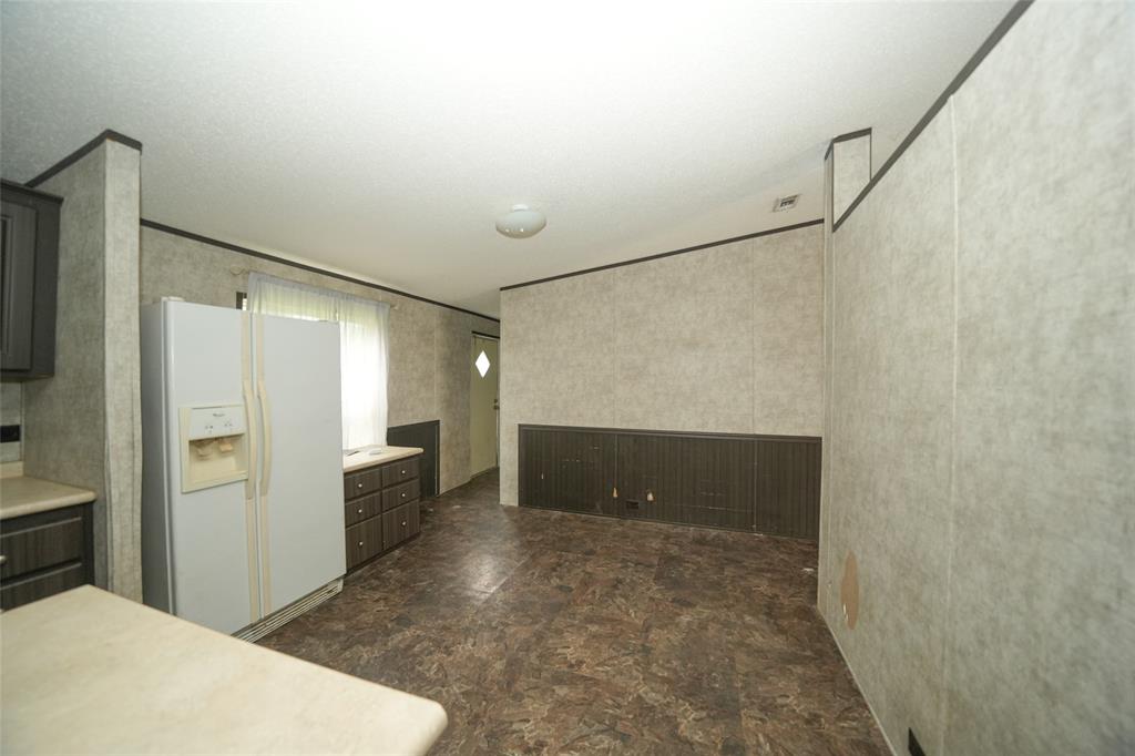 7966 Matthew Steven Drive, Conroe, Texas image 9
