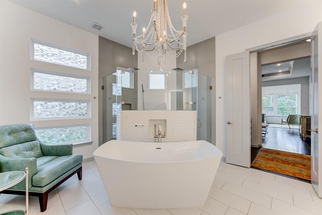 1002 Royal Lakes Manor Boulevard, Richmond, Texas image 27