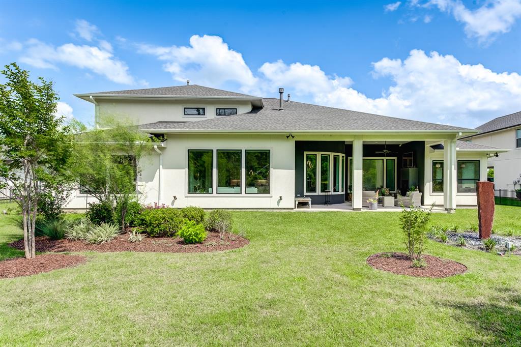 1002 Royal Lakes Manor Boulevard, Richmond, Texas image 46