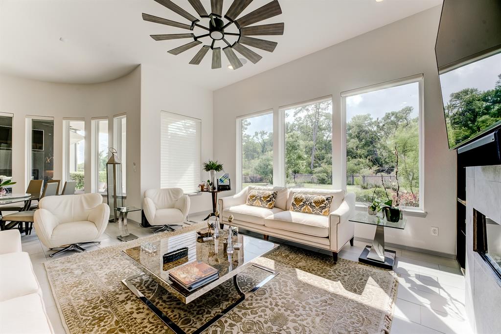 1002 Royal Lakes Manor Boulevard, Richmond, Texas image 20