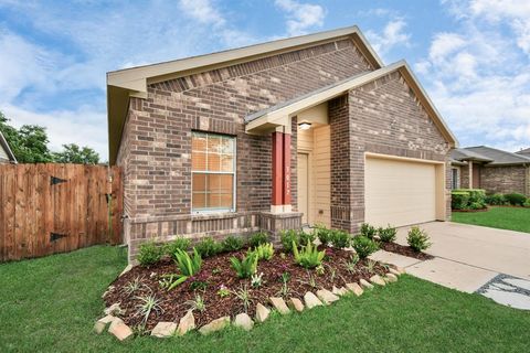 Single Family Residence in Dickinson TX 3017 Cambridge Meadows Lane.jpg