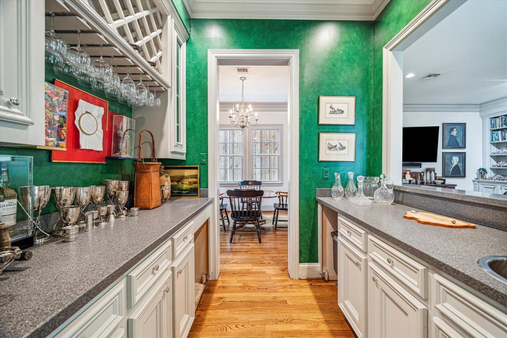 2509 Westgate Drive, Houston, Texas image 23