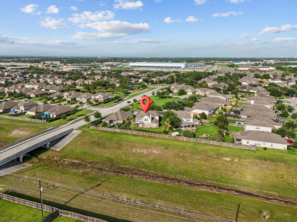 617 Forest Village Circle, La Marque, Texas image 43
