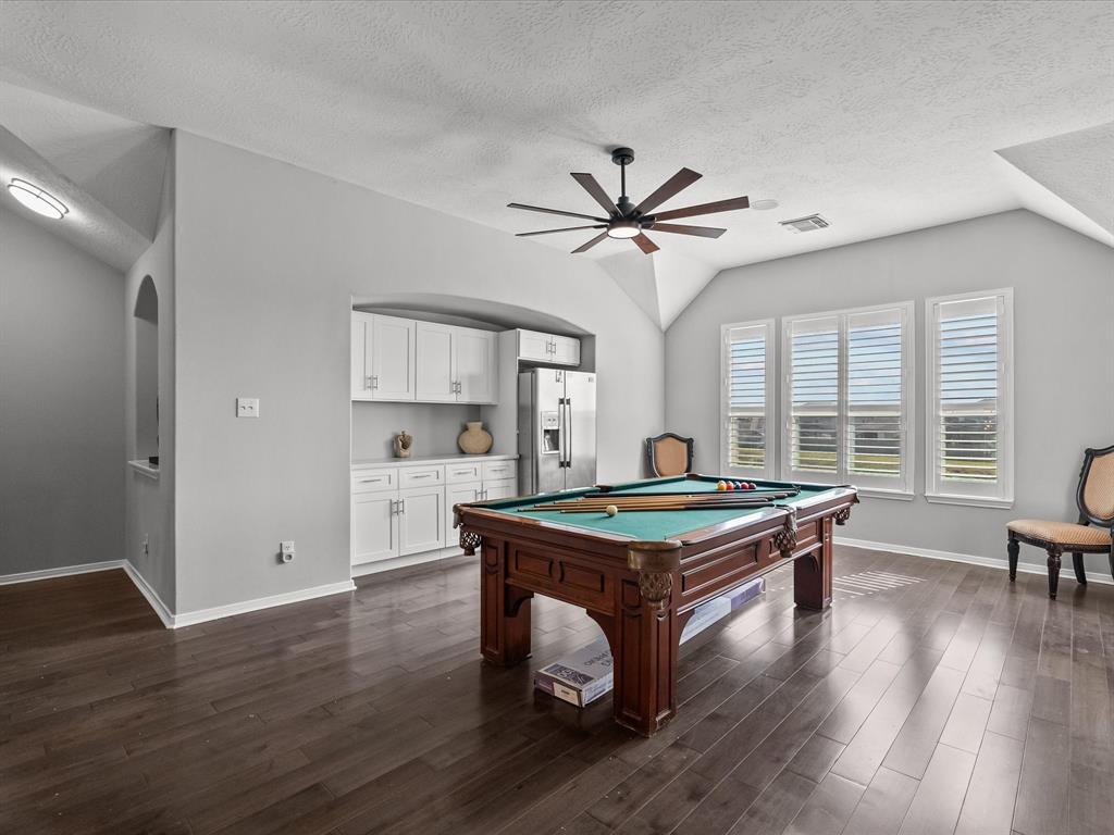 617 Forest Village Circle, La Marque, Texas image 25