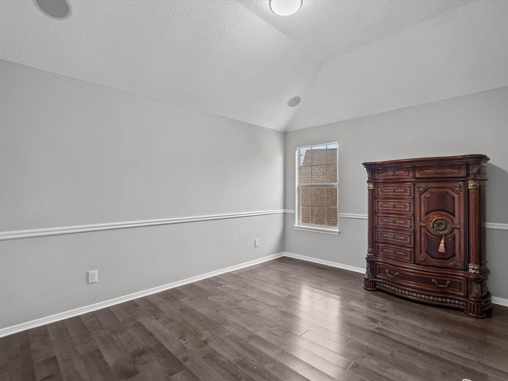 617 Forest Village Circle, La Marque, Texas image 33