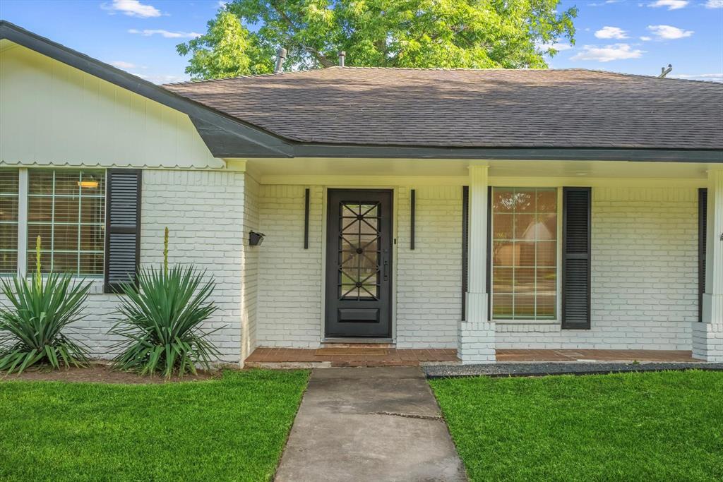 7807 Ella Lee Lane