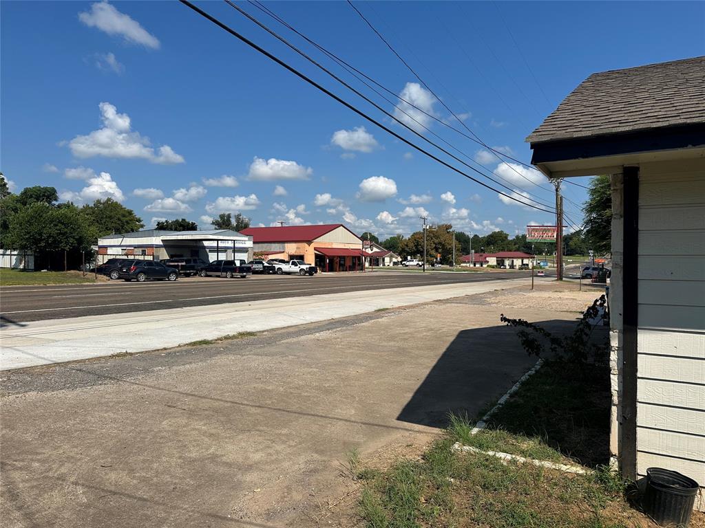 709 N Buffalo Avenue