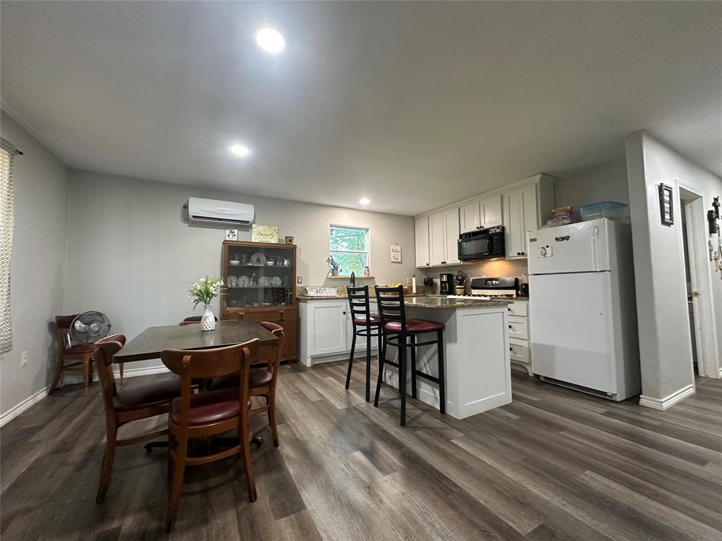 709 N Buffalo Avenue