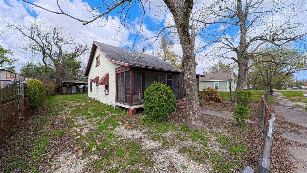 1737 9th Street, Port Arthur, Texas image 3