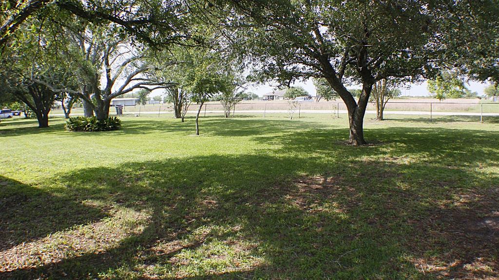 371 Serene Drive, Victoria, Texas image 5