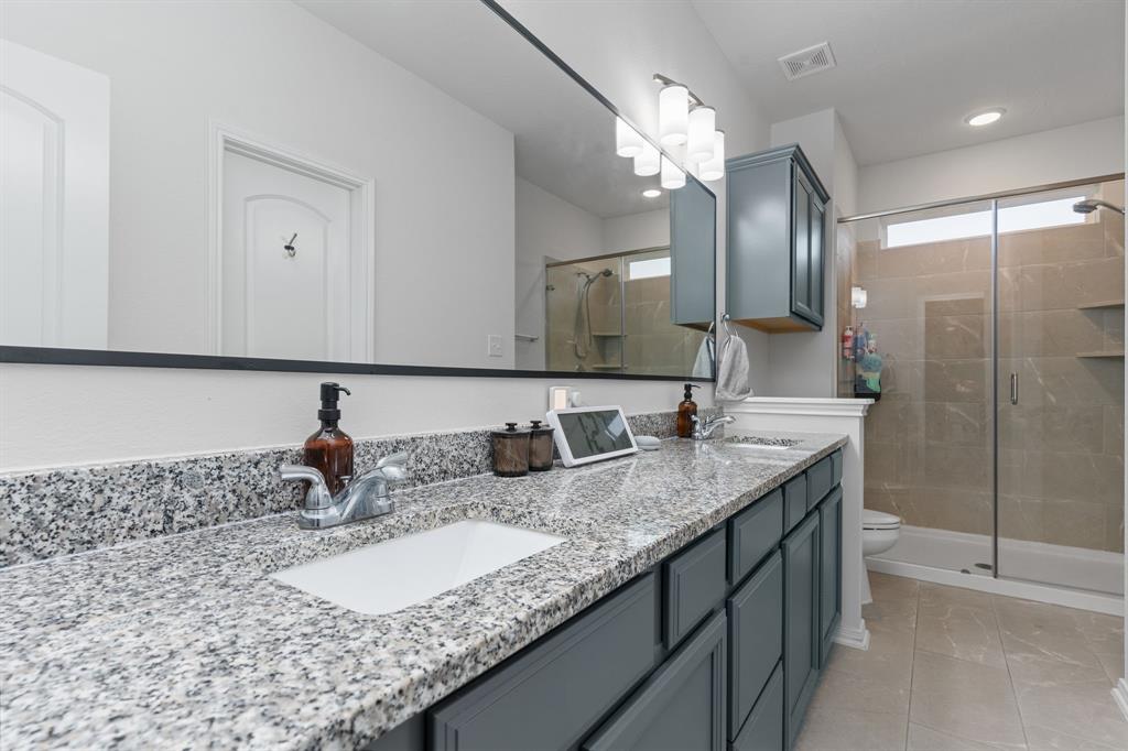 111 Austin Road, Angleton, Texas image 46