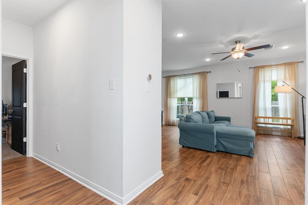 111 Austin Road, Angleton, Texas image 16