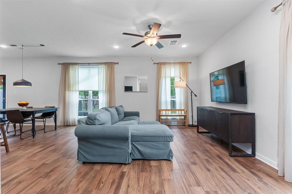 111 Austin Road, Angleton, Texas image 19